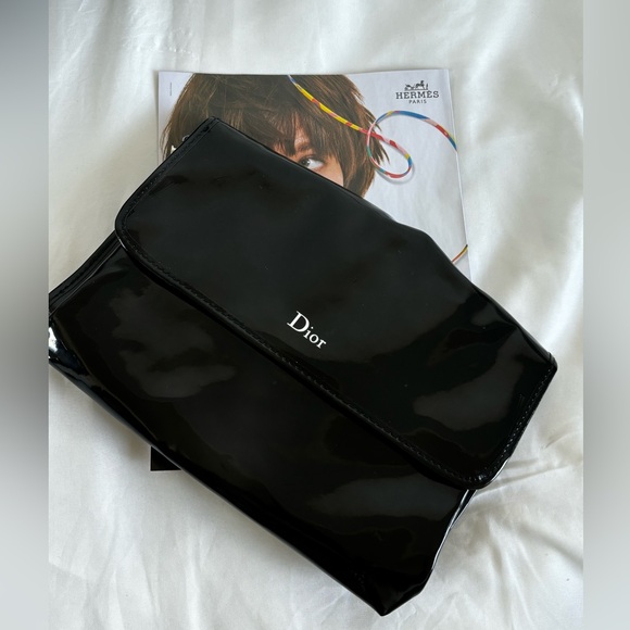 Sale🔥 Authentic Dior Pouch Large size - Picture 1 of 6